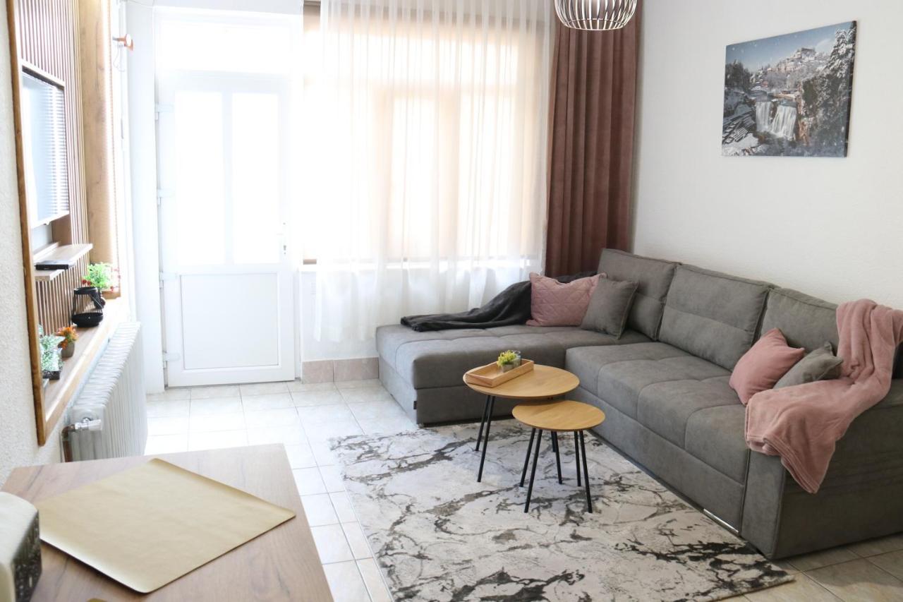 Apartman Eva 亚伊采 外观 照片